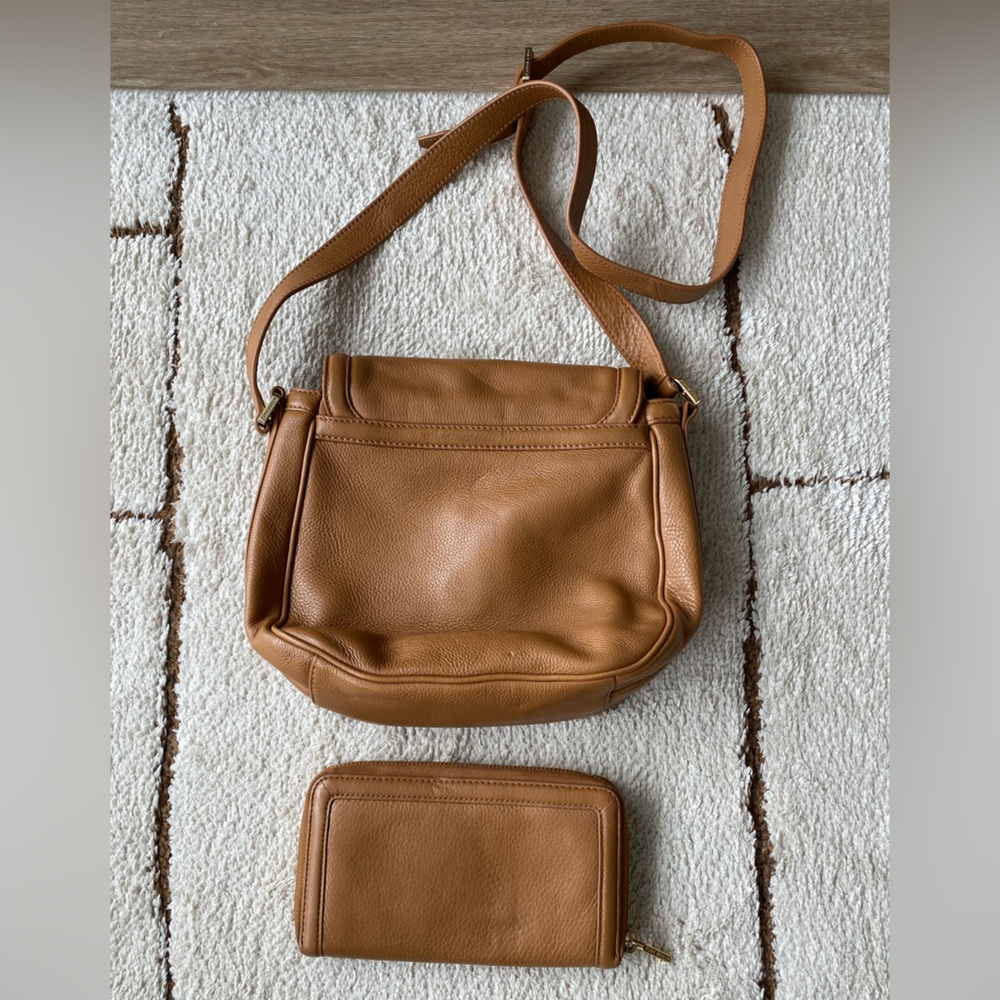 Tory Burch Cognac Brown Amanda Crossbody Bag and Matching Wallet! - Picture 4 of 12